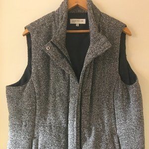 JONES OF NEW YORK LADIES VEST - SZ XL - BLACK/WHITE - PUFFY - WITH POCKETS